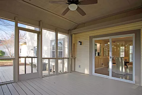 Exterior - 3761 Carnforth Dr, Columbus, OH 43221 photo 10 of 17