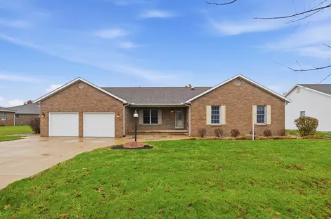 412 Brittim Dr, Washington Court House, OH 43160
