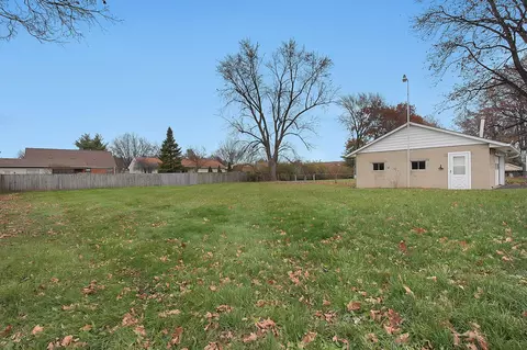 Exterior - 122 Obetz Rd, Columbus, OH 43207 photo 5 of 6