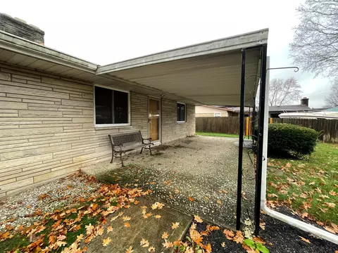 Exterior - 122 Obetz Rd, Columbus, OH 43207 photo 4 of 6