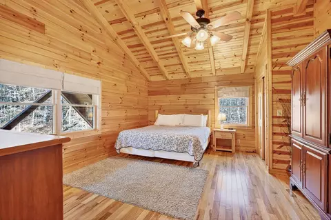 Bedroom - 16160 Collison Rd, Logan, OH 43138 photo 1 of 4