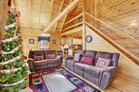 Living - 16160 Collison Rd, Logan, OH 43138 photo 6 of 7