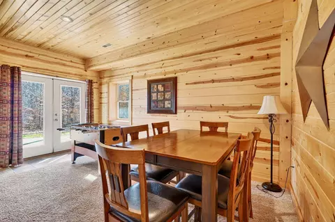 Dining - 16160 Collison Rd, Logan, OH 43138 photo 1 of 3