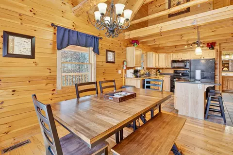 Dining - 16160 Collison Rd, Logan, OH 43138 photo 3 of 3