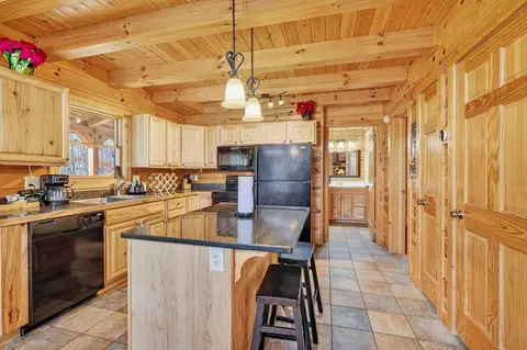 Kitchen - 16160 Collison Rd, Logan, OH 43138 photo 3 of 3