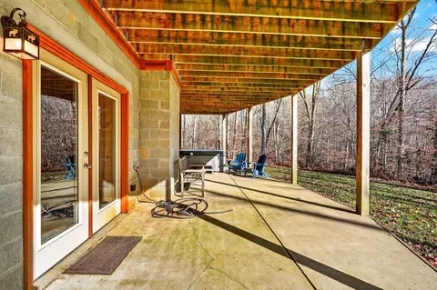 Exterior - 16160 Collison Rd, Logan, OH 43138 photo 7 of 11