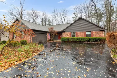 95 Forest Ridge Ct, Powell, OH 43065