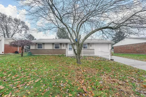 2020 Sioux Dr, Circleville, OH 43113 photo 2