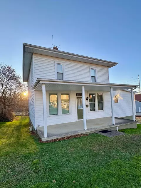 505 N Pleasant St, New Lexington, OH 43764