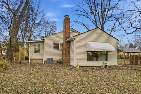 4994 Delawanda Ave, Columbus, OH 43214