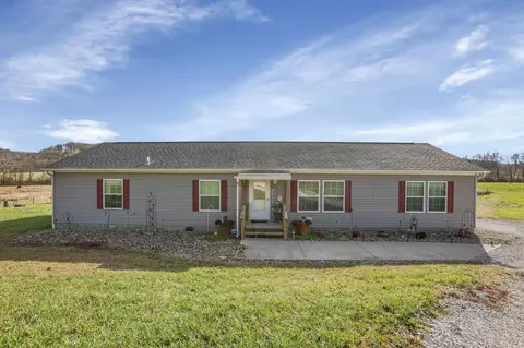 22037 State Route 180, Laurelville, OH 43135