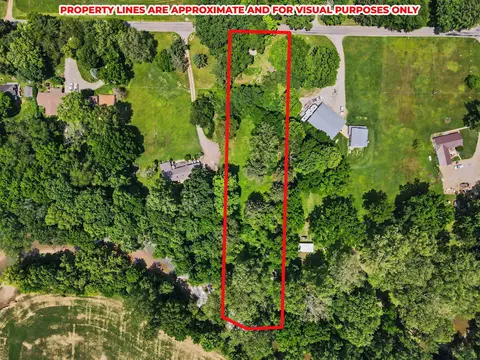 3787 Refugee Rd SW, Hebron, OH 43025