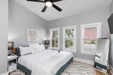 Bedroom - 66 E 4th Ave, Columbus, OH 43201 photo 1 of 7