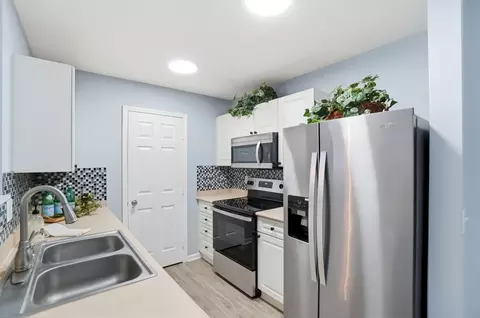 Kitchen - 343 Pristine Path, Blacklick, OH 43004 photo 1 of 5
