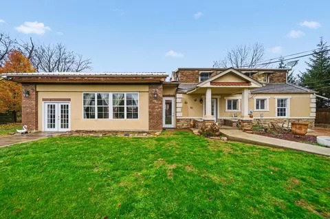 1931 W Broad St, Columbus, OH 43223