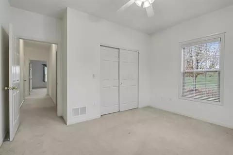 Bedroom - 31 Claire Ct, Circleville, OH 43113 photo 4 of 5