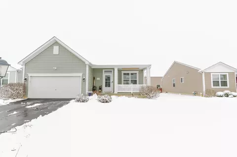 354 Glen Crossing Dr, Etna, OH 43062