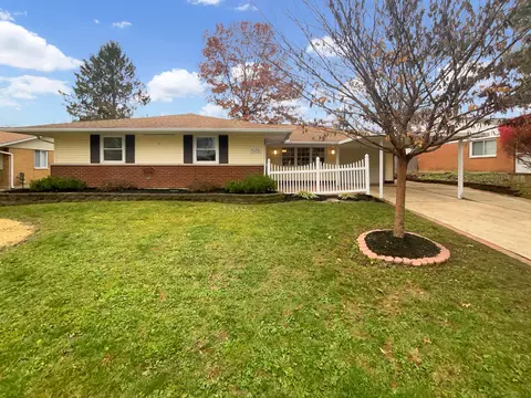 3680 Santiago Dr, Westerville, OH 43081