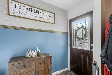 Entry Way - 690 Ames Rd, Malta, OH 43758 photo 1 of 2