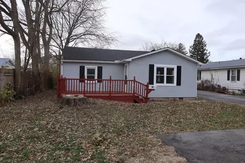 319 Mcelwain St, Washington Court House, OH 43160