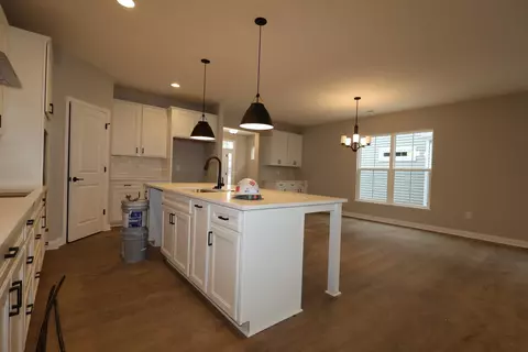 4543 Corsican Loop E, Hilliard, OH 43026 photo 2
