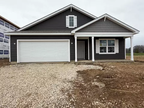 1748 Jacko Ln, Circleville, OH 43113