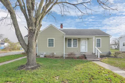 420 Faye Ave, Circleville, OH 43113