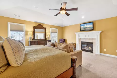 Bedroom - 8159 Winchcombe Dr, Dublin, OH 43016 photo 1 of 9