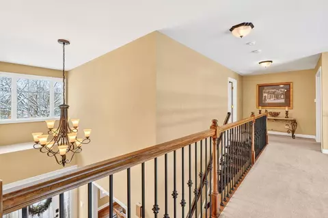 Entry Way - 8159 Winchcombe Dr, Dublin, OH 43016 photo 4 of 7