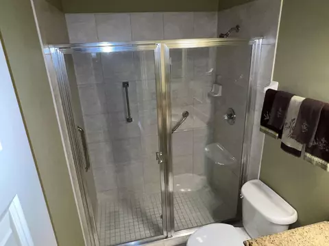 Bath - 8159 Winchcombe Dr, Dublin, OH 43016 photo 6 of 6