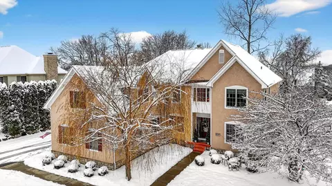 Exterior - 8159 Winchcombe Dr, Dublin, OH 43016 photo 2 of 7