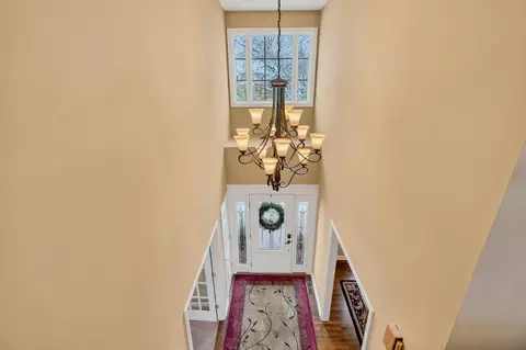 Entry Way - 8159 Winchcombe Dr, Dublin, OH 43016 photo 2 of 7