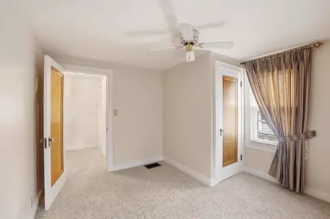 Bedroom - 555 E Weber Rd, Columbus, OH 43202 photo 6 of 11