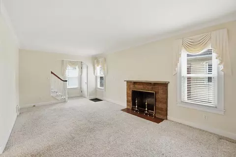 Living - 555 E Weber Rd, Columbus, OH 43202 photo 4 of 7
