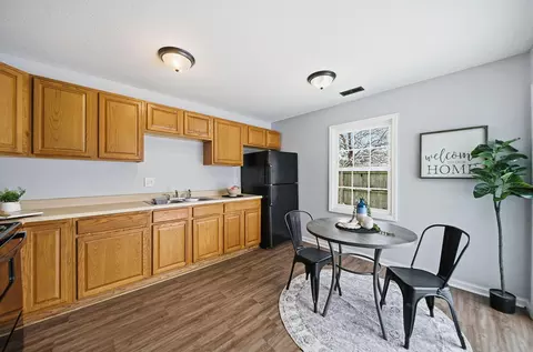 Kitchen - 2585 Millview Dr, Columbus, OH 43207 photo 1 of 3
