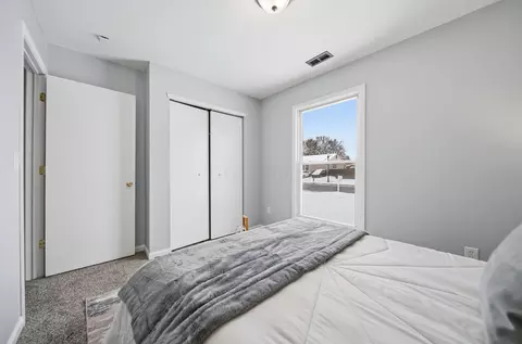 Bedroom - 2585 Millview Dr, Columbus, OH 43207 photo 5 of 5