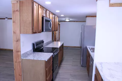 Kitchen - 69265 Us Highway 50, Mcarthur, OH 45651 photo 2 of 5
