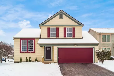 1612 Green Friar Dr, Columbus, OH 43228