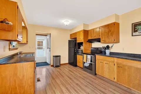 Kitchen - 501 E North St, Mcarthur, OH 45651 photo 1 of 2