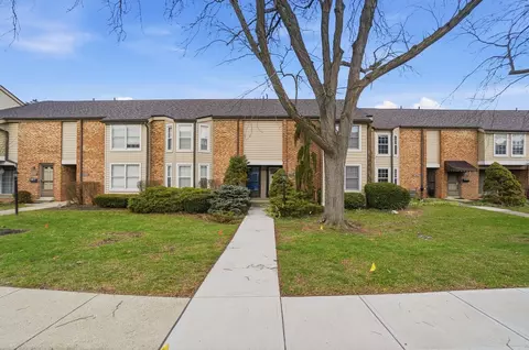 1683 Saint Albans Ct #22-83, Columbus, OH 43220