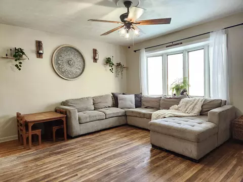 Living - 357 Sabo Dr, Mansfield, OH 44905 photo 2 of 3