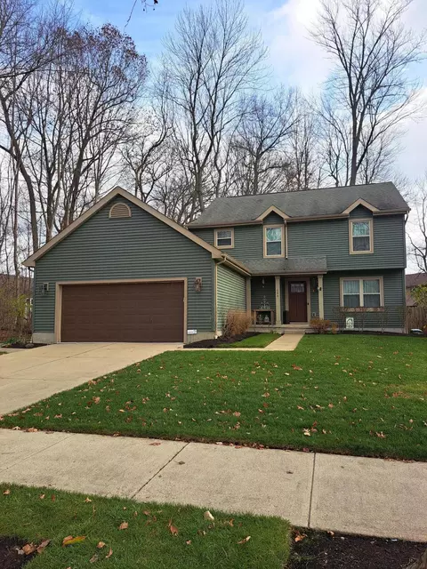 566 Chestnut Ave, Westerville, OH 43082