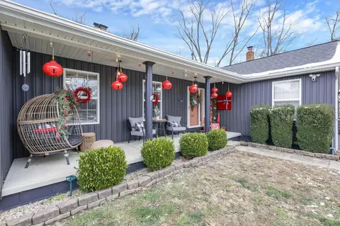5584 Beaver Rd NE, Thornville, OH 43076