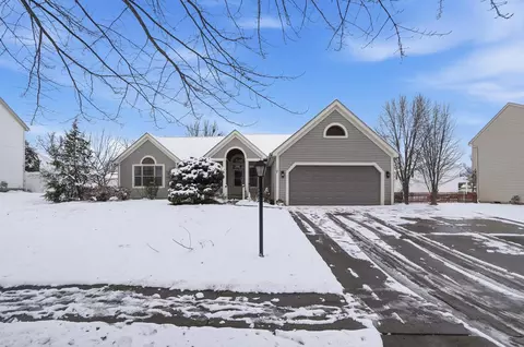 2174 Birdfoot Ln, Grove City, OH 43123