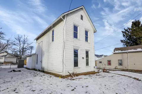 60 W Harrison St, Newark, OH 43055