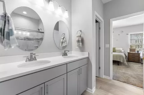 Bath - 517 Pagoda Loop, Delaware, OH 43015 photo 2 of 6