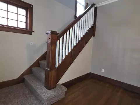 Entry Way - 210 Hane Ave, Marion, OH 43302 photo 1 of 4