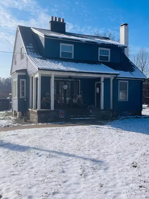 1958 Newark Rd, Zanesville, OH 43701
