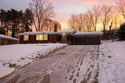 602 Highland Blvd, Coshocton, OH 43812
