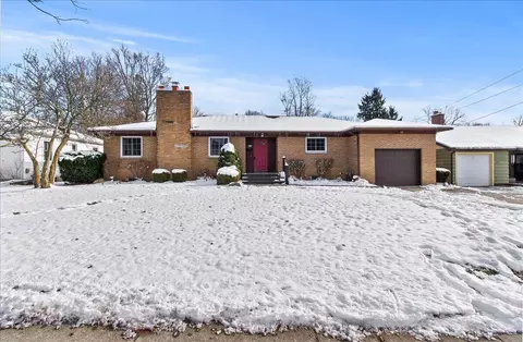216 N Hayes St, Bellefontaine, OH 43311